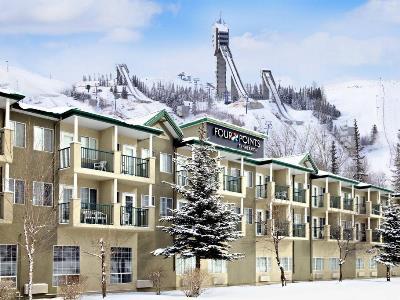 Four Points By Sheraton Hotel & Suites Calgary West Екстериор снимка
