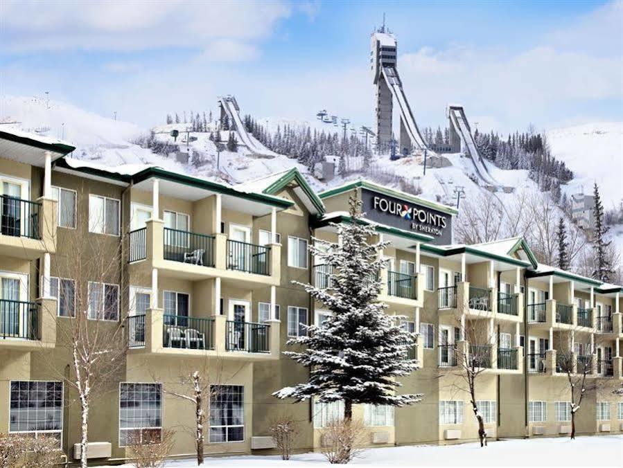 Four Points By Sheraton Hotel & Suites Calgary West Екстериор снимка